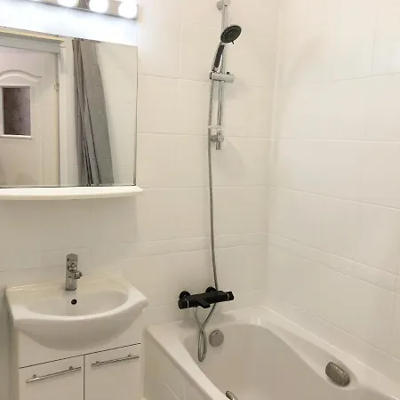 Dwupokojowy Apartament Na Tarchominie Warszawa